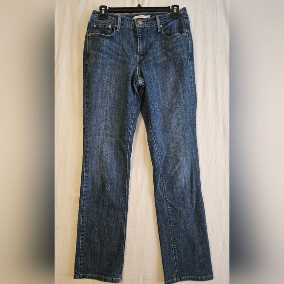 Levi's 505 Jeans Women's Size 6 (27x30) Straight Leg Blue Mid-Rise Medium Wash - Picture 1 of 9